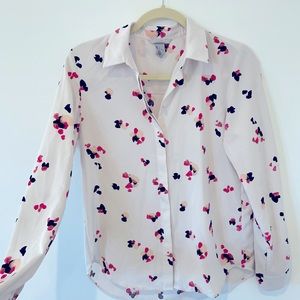 H&M long sleeve silk print button down 2